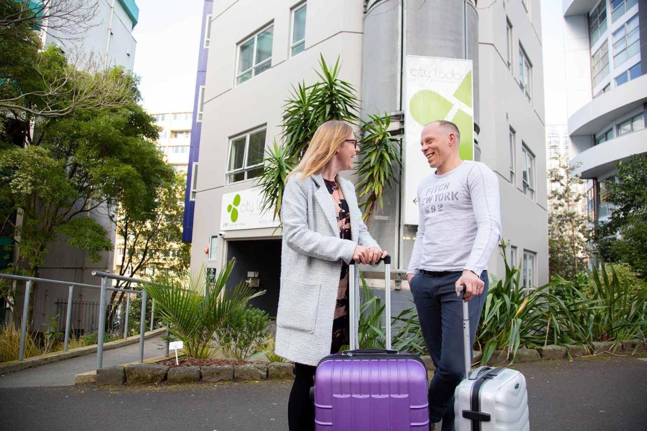 City Lodge Accommodation Auckland Exterior foto The exterior of a typical hotel